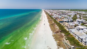 Beach nearby - Free Pool Heat, Private Pool, Beach Chairs & Bikes (Inlet Beach)