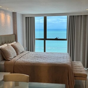 Deluxe Apartment, Beach View | Hypo-allergenic bedding, individually decorated, individually furnished - Urban Home Stay (Recife)