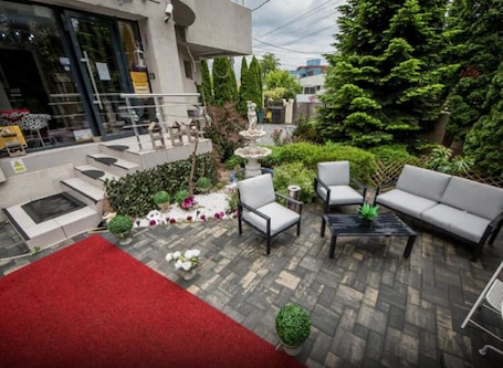 Terrace/patio. Hotel Jolie Apartments - One-Bedroom Apartment with Balcony