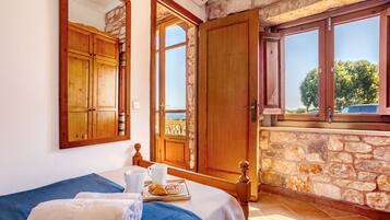 3 habitaciones, wifi gratis y ropa de cama