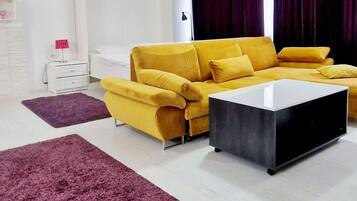 Una Smart TV, libros