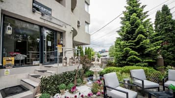 Terrasse/gårdhave