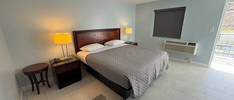 Zimmer, 1 King-Bett, Nichtraucher | 1 Schlafzimmer, Schreibtisch, kostenloses WLAN, Bettwäsche