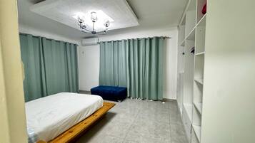 2 sovrum, strykjärn/strykbräda, wi-fi och sängkläder