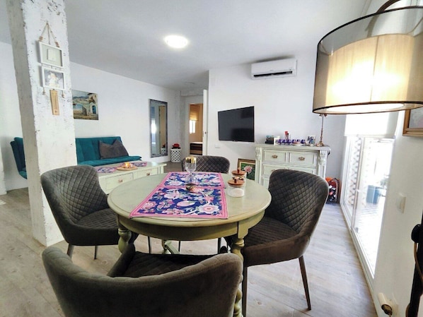 Appartement Confort | Accès au Wi-Fi (inclus)