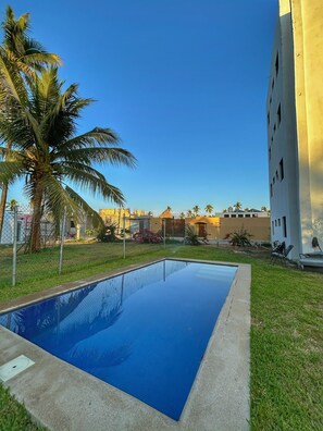 Outdoor pool - Apolo Apartment, near the beach with pool (Barra de Navidad)