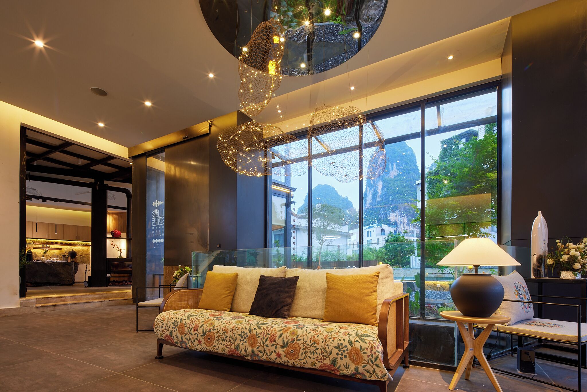 Sala de estar en el lobby