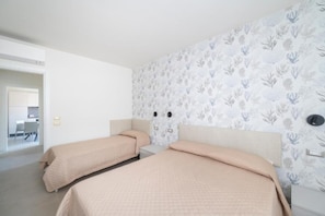 Appartamento, 1 camera da letto, balcone, vista città | 2 camere