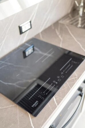 Appartamento, 1 camera da letto, balcone, vista città | Interni