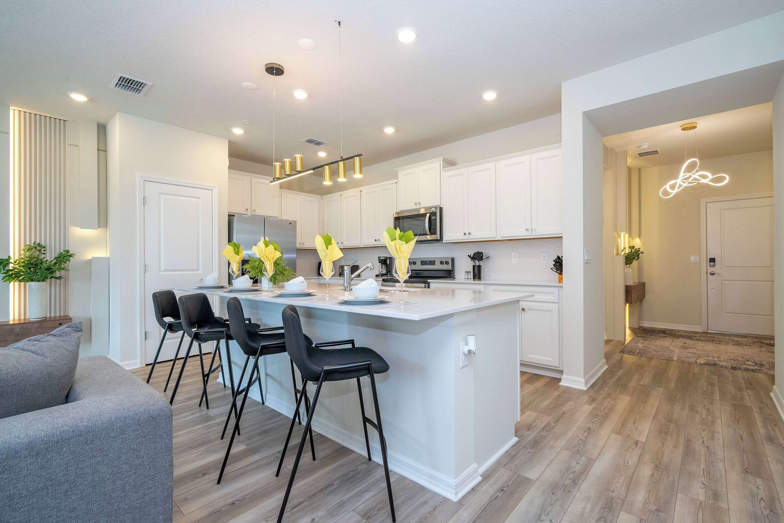 Superior Townhome | Private kitchen