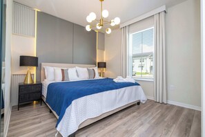 Superior Townhome | 5 bedrooms - Fabulous 5Bd Pool & Game Room @ Windsor Cay 1253 (Clermont)