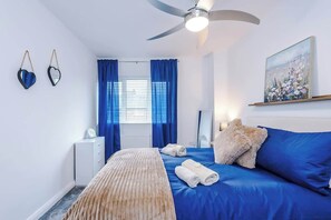 Iron/ironing board, travel crib, WiFi, bed sheets