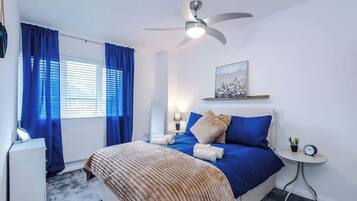 Iron/ironing board, travel cot, WiFi, bed sheets