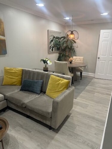 Chic townhome basement apartment in charming Crofton, MD