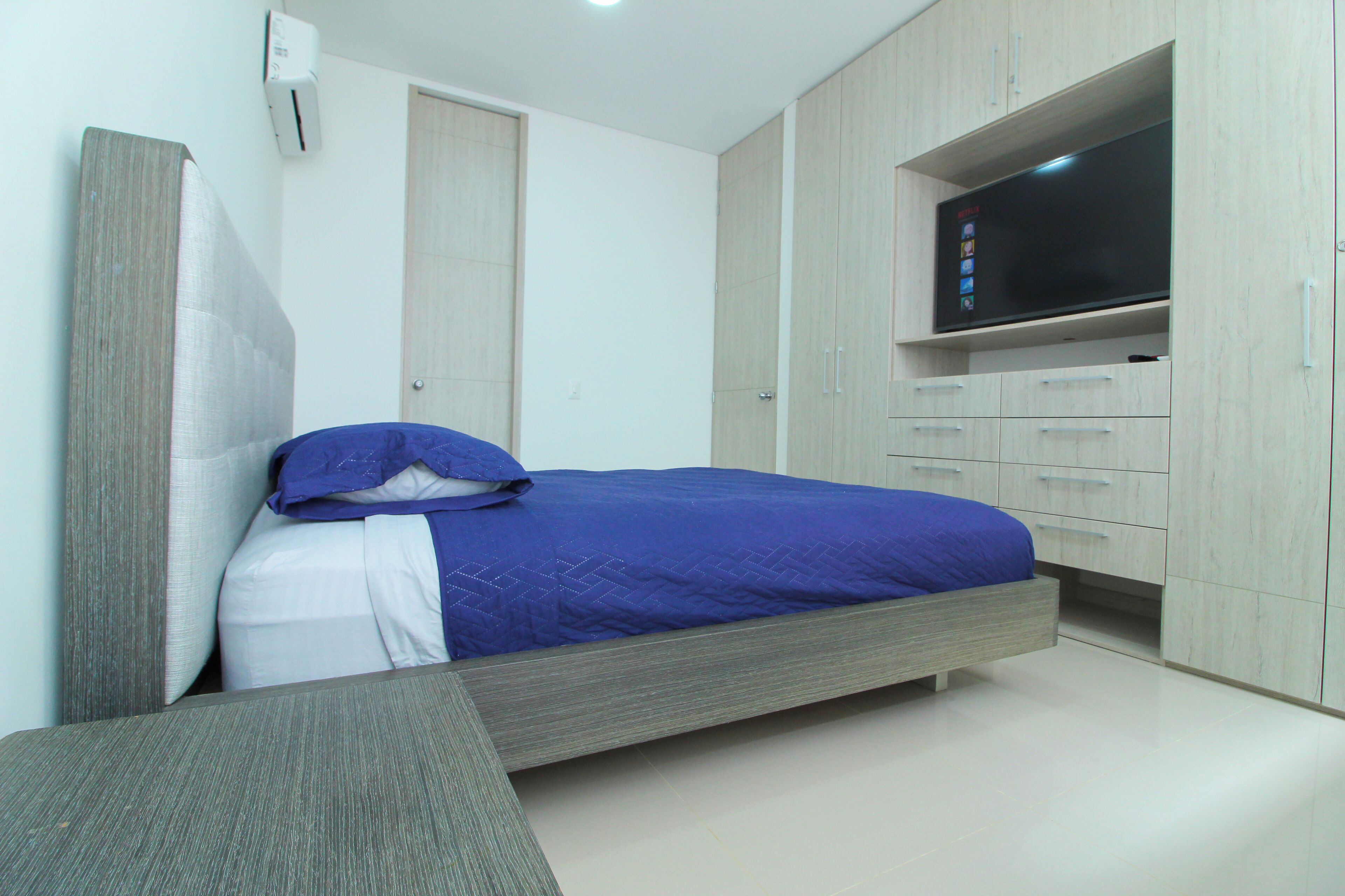 3 bedrooms, free WiFi, bed sheets