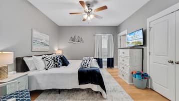 3 habitaciones, tabla de planchar con plancha, wifi y ropa de cama