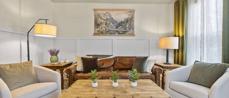 Classic House, Private Bathroom (Newark Central ) | Lounge