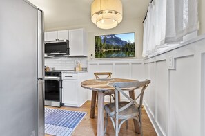 Shared kitchen - Abode 81 in Newark (Newark)