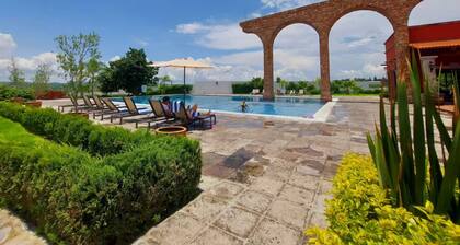 Alojamientos Calicanto