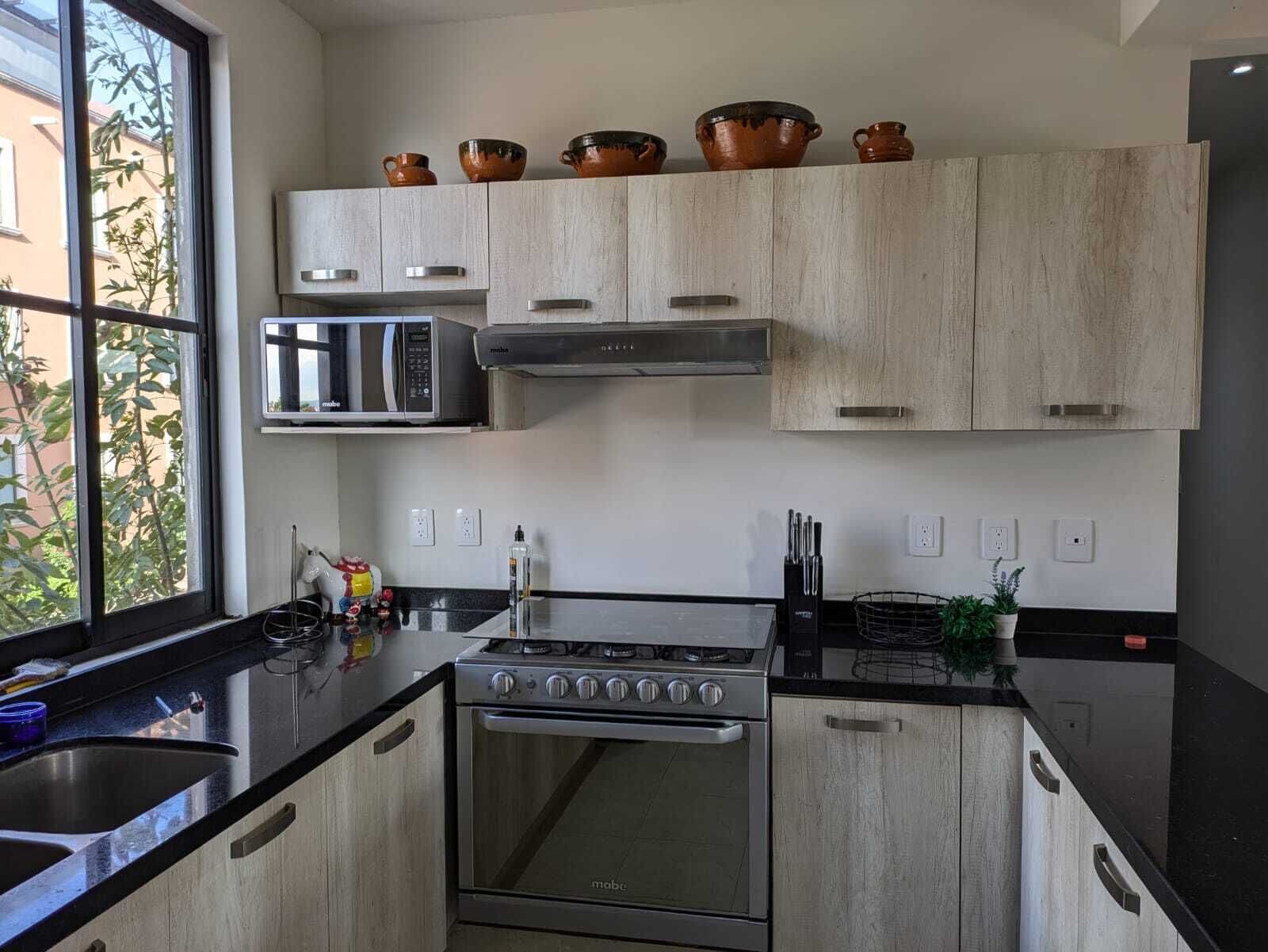 Comfort Apartment, Courtyard View | Private kitchen