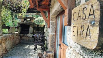 Casa de campo clásica, vista a la montaña | 1 habitación