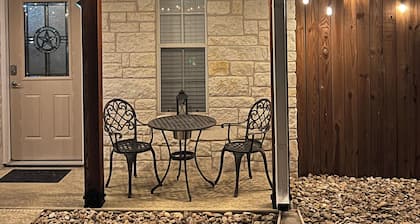 Exquisite 1 Bed/1 Bath Private Luxury Pool Guest House in Fredericksburg, TX.