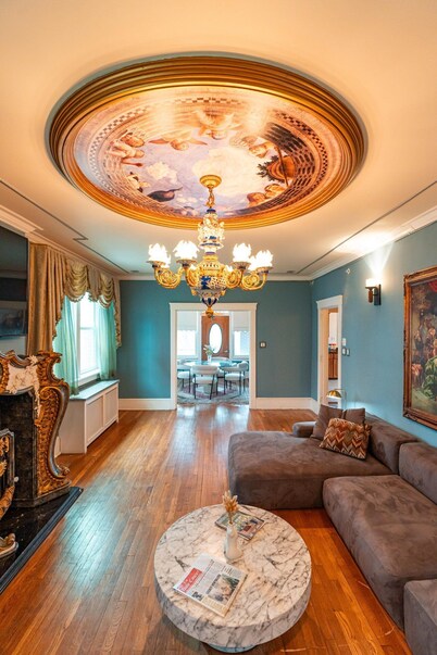 Chateau Connellsville