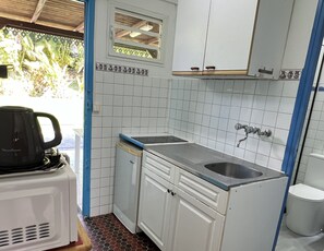 Microwave, oven, stovetop