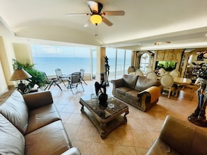 Smart TV, stereo, printers - Super luxury oceanfront penthouse! Torre Catania, families welcome (Veracruz)