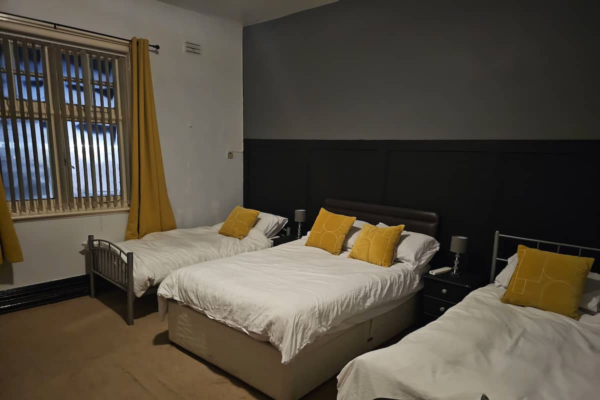 Basic Quadruple Room | Hypo-allergenic bedding available, desk, laptop workspace, WiFi (free)