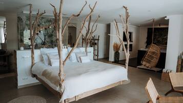 1 bedroom, in-room safe, iron/ironing board, free WiFi