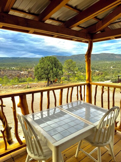 Pat Garret Mini Cabin 1 Bedroom 1 Bathroom