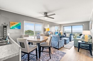 Interior - Ocean Garden Villas A1 2 bedroom 2 bathroom condo with pool. Steps to sand! (North Myrtle Beach)