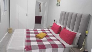 Deluxe Double or Twin Room | Soundproofing, WiFi (free)