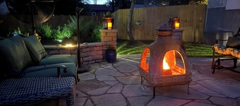 Midtown Cottage, unique stone patio, family-dog friendly newly remodeled.