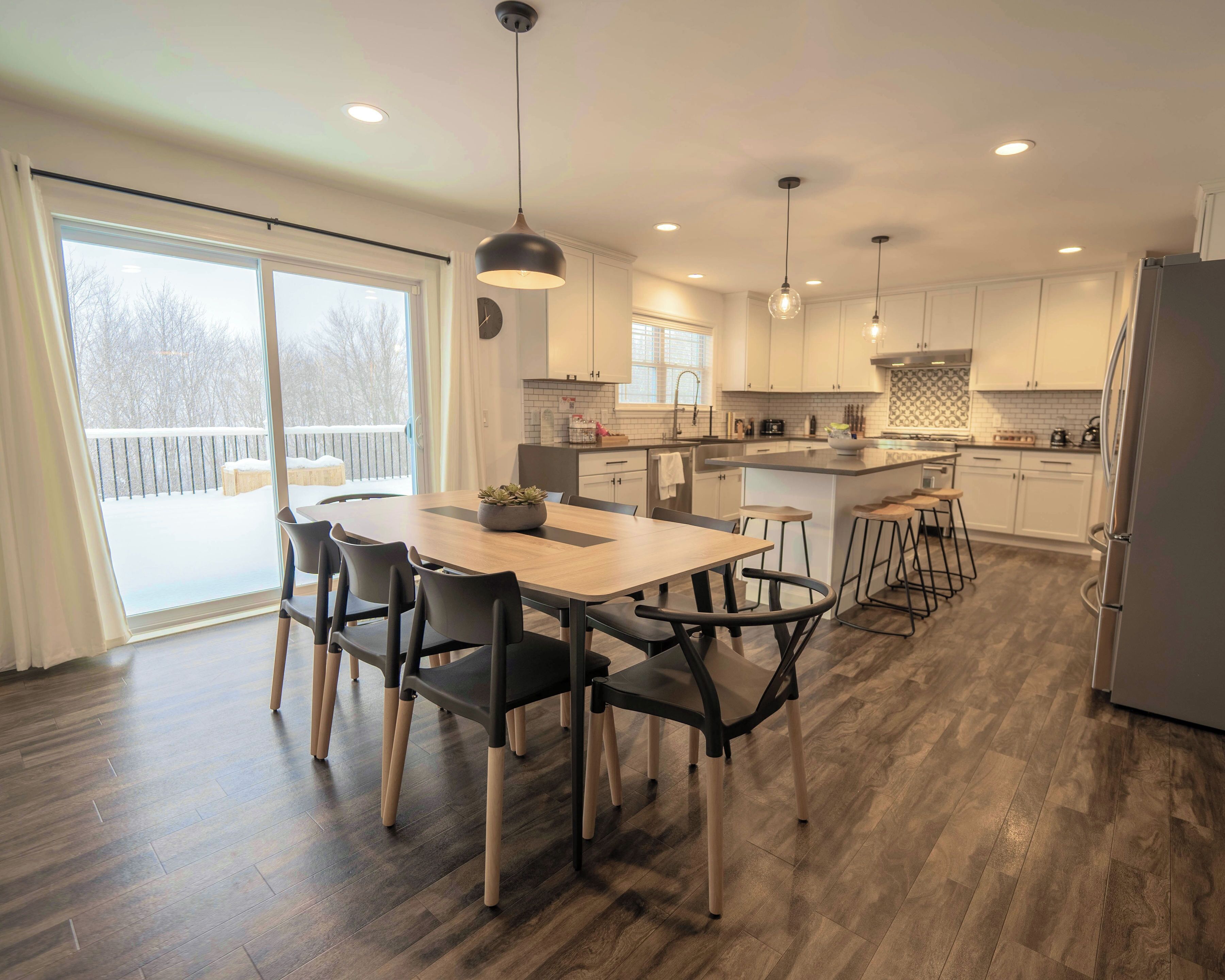 Family House, Patio, Mountain View | Private kitchen | Full-sized fridge, microwave, oven, stovetop