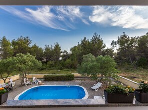 Beheizter Pool