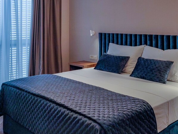 Iron/ironing board, Internet, bed sheets - Downtown Zadar Stylish and Sophisticated Apartments - Studio Apartment (Zadar)