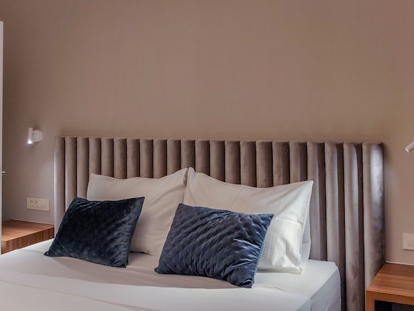 1 chambre, fer et planche à repasser, accès Internet, draps fournis