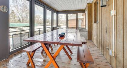 Lake Winnebago Family Retreat: Dock & Deck!
