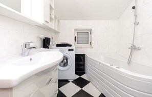 Hair dryer, towels