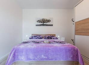 1 Schlafzimmer, Bügeleisen/Bügelbrett, Internetzugang, Bettwäsche