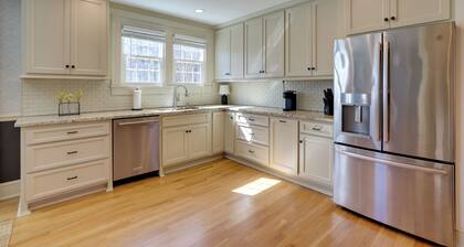 3 Mi to Dtwn Greer: Mountain-View Home!