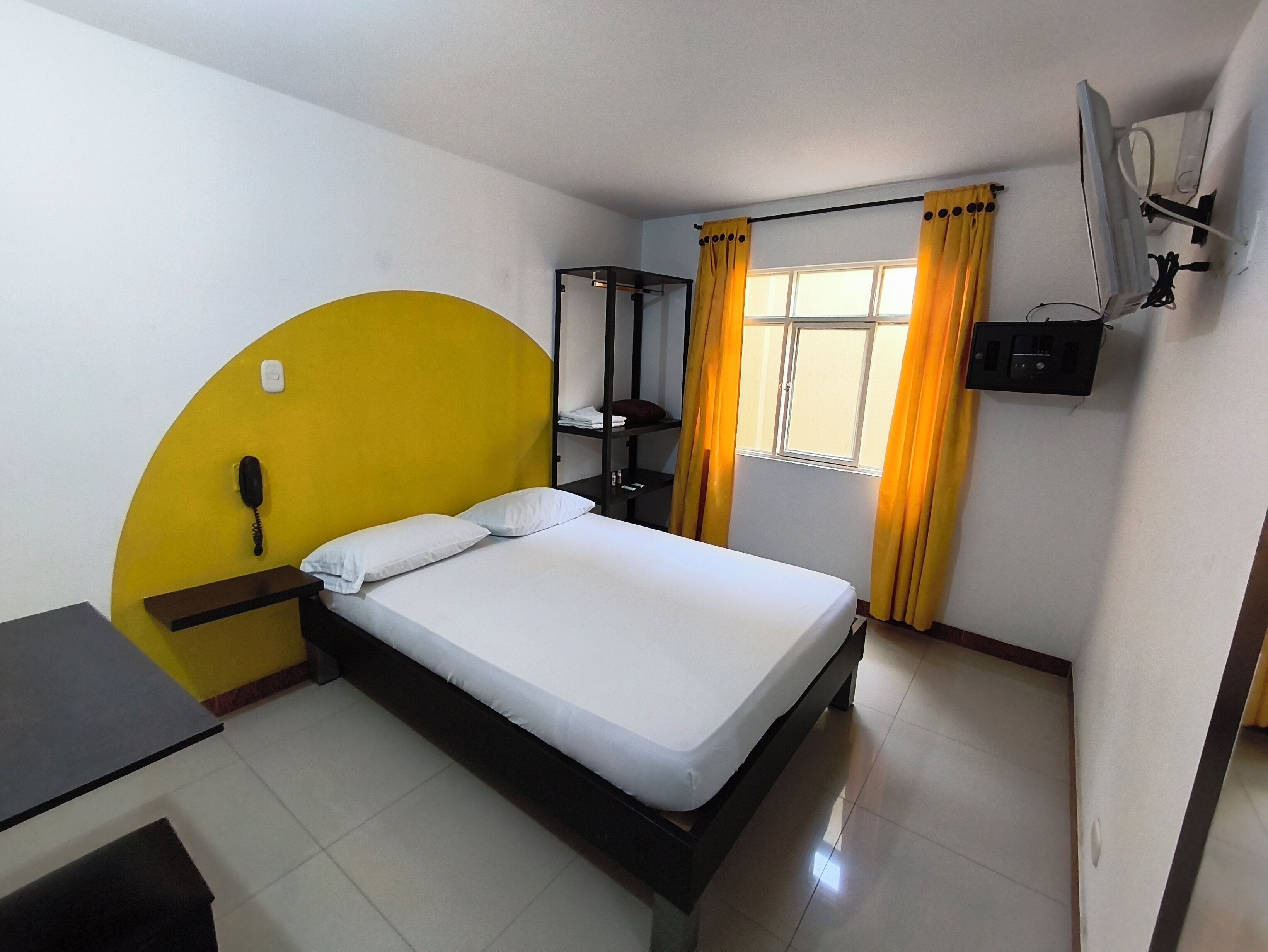 Quarto casal urbano | Wi-Fi de cortesia