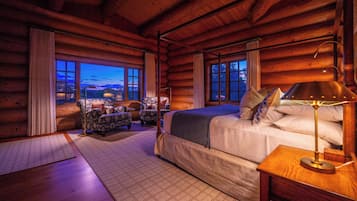 5 bedrooms, iron/ironing board, WiFi, bed sheets