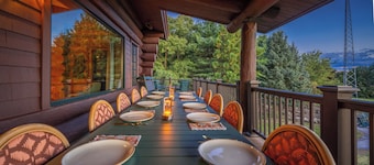 Little Falls Lodge - Adirondack Escape w/ Hot Tub and Custom Fire Pit