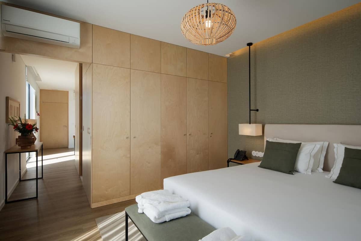 1 habitación y caja de seguridad en la habitación