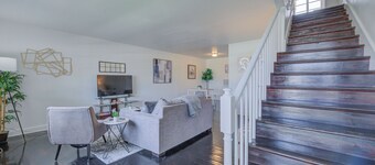 Charming 2-Bedroom - Between LSU & Downtown BR!