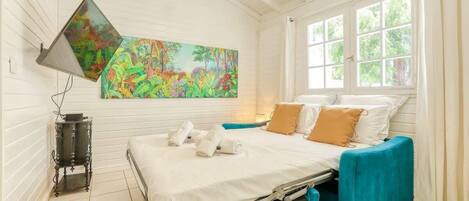 5 quartos, ferros/tábuas de passar roupa, Wi-Fi, roupa de cama