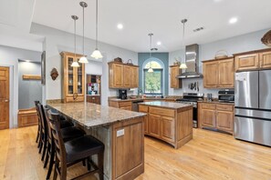 Private kitchen - A True Gem | Spacious Backyard (St. George)